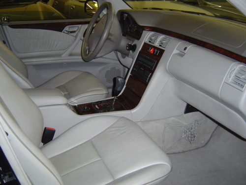 Image 4 of 2000 Mercedes-Benz E320…